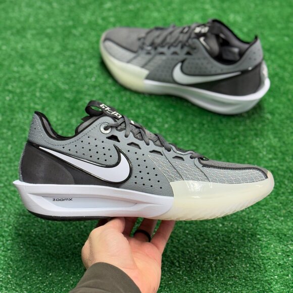 Nike Air Zoom GT Cut 3 Hustle Mens Basketball Shoes DV2913-002 VNDS Sz 11 - Picture 1 of 7